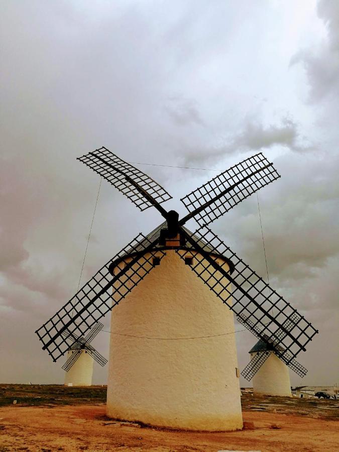 Casa Rural Santa Ana Guest House Miguel Esteban Bagian luar foto